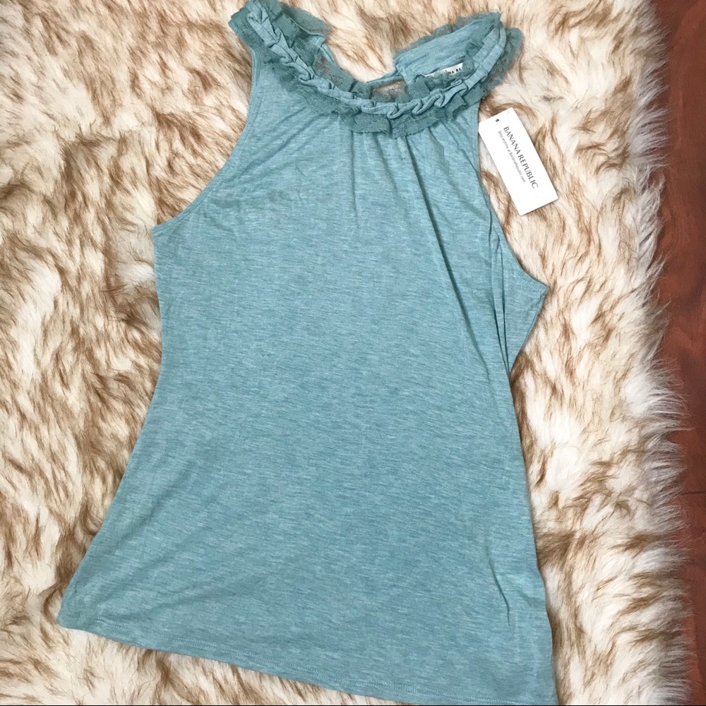 Banana Republic Ruffle Neck Tank - Picture 5 of 9